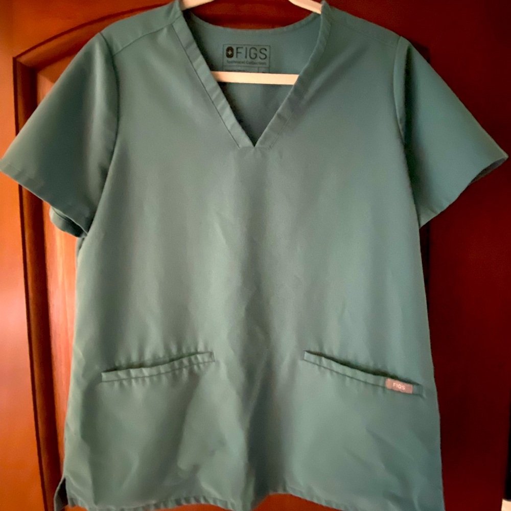 Figs Casma Three-Pocket Scrub Top Hydrogreen Med